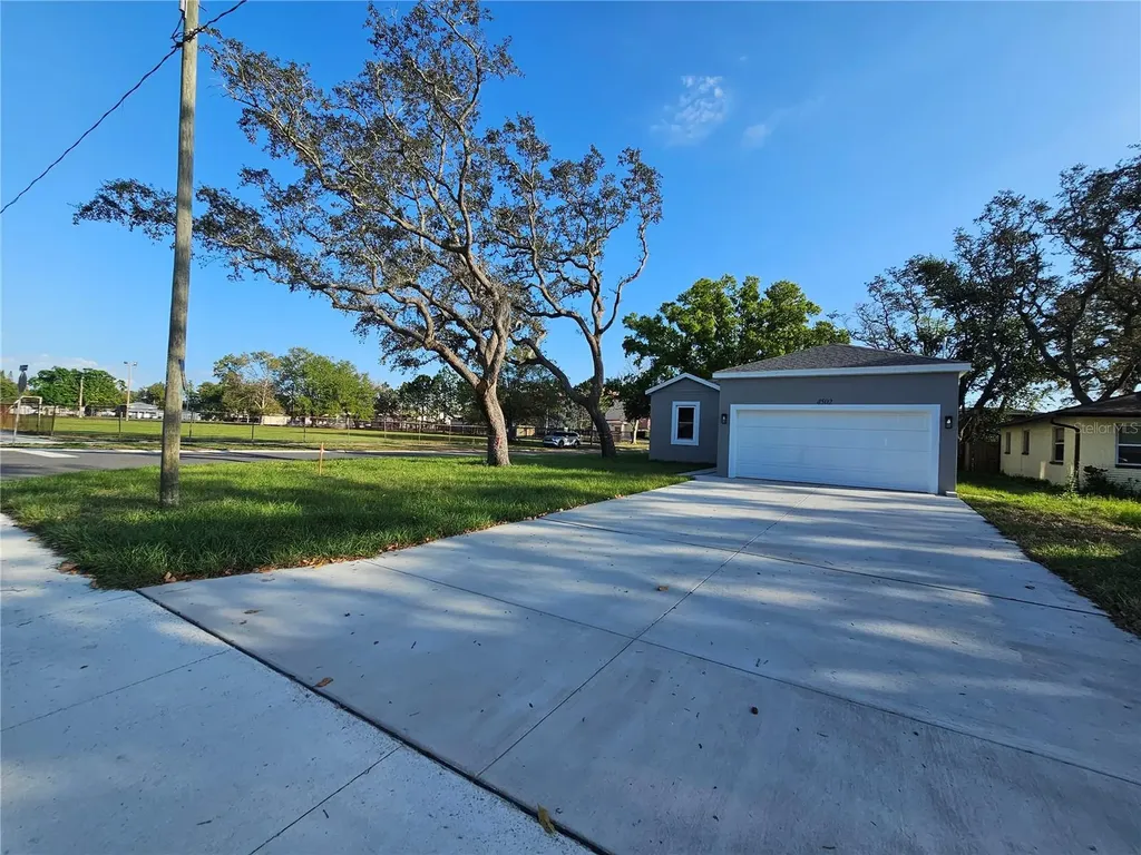 4502 42nd Avenue N St Petersburg FL 33714