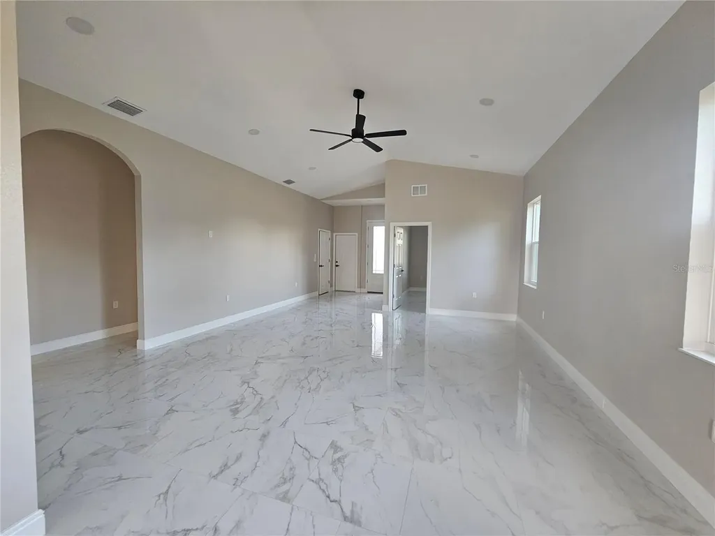 4502 42nd Avenue N St Petersburg FL 33714
