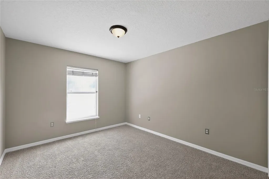 15536 Merlin Avenue Mascotte FL 34753