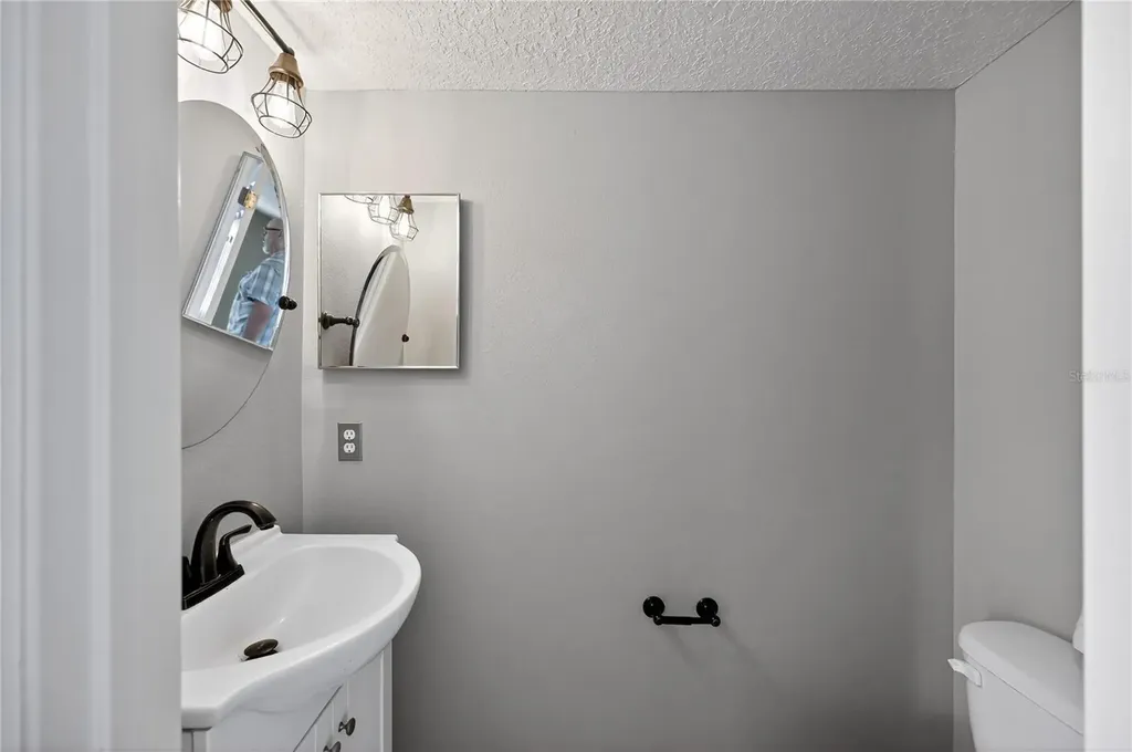 15536 Merlin Avenue Mascotte FL 34753