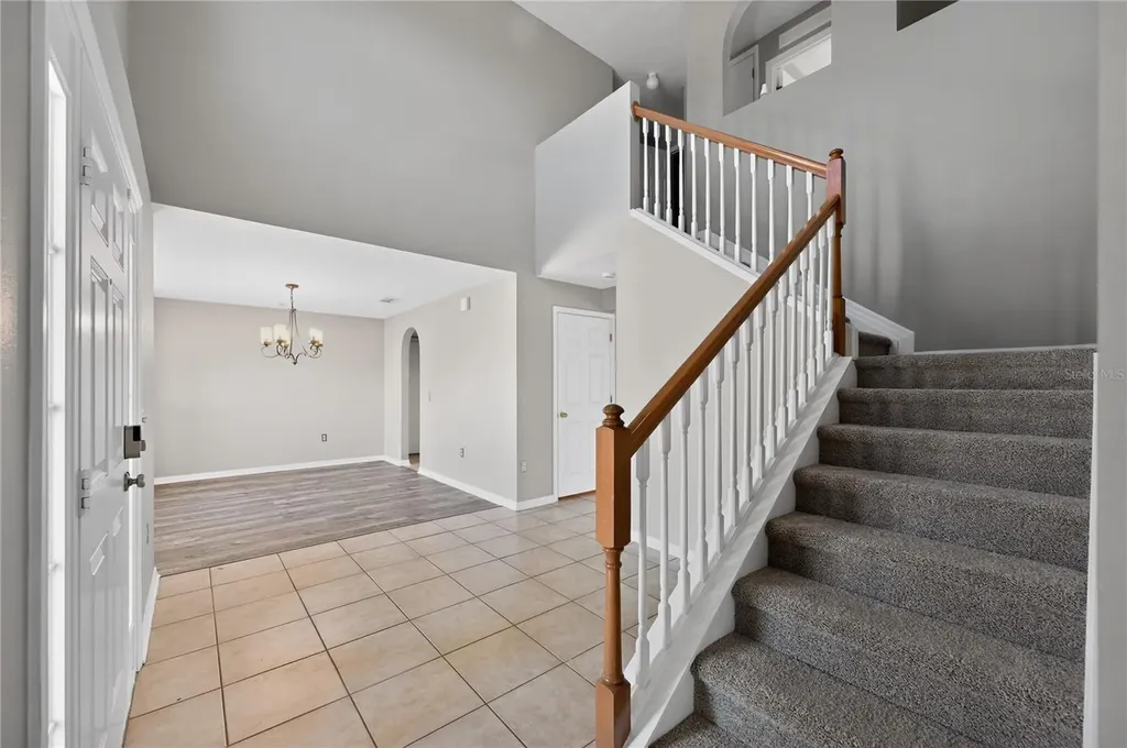 15536 Merlin Avenue Mascotte FL 34753