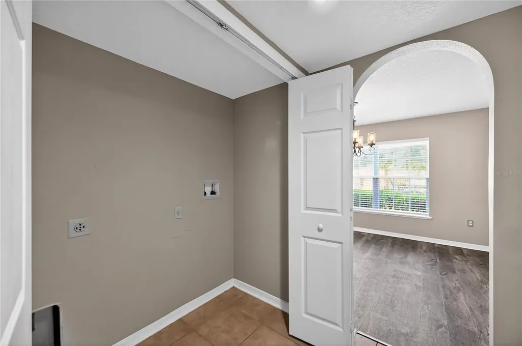 15536 Merlin Avenue Mascotte FL 34753