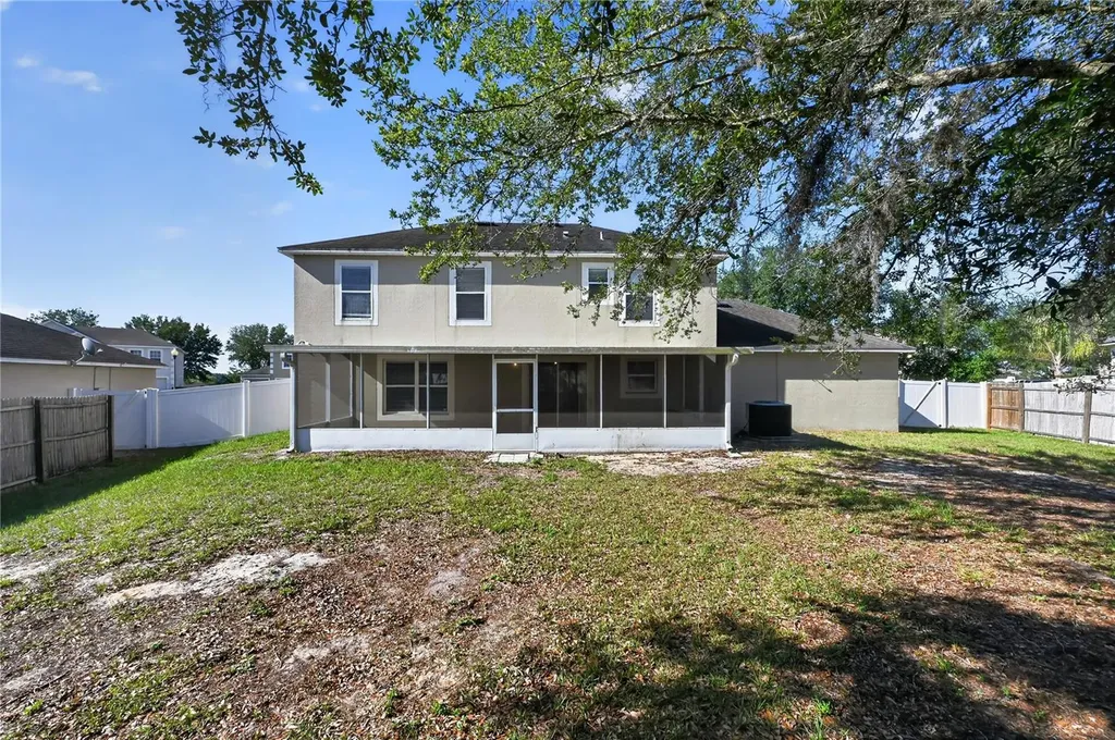 15536 Merlin Avenue Mascotte FL 34753