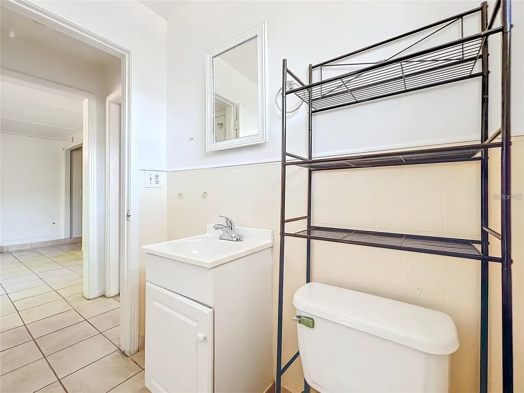 25 E Chesley Avenue Eustis FL 32726