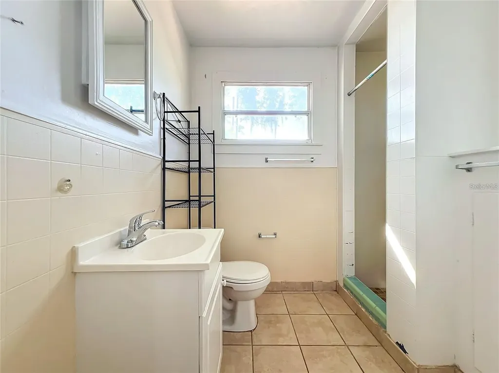 25 E Chesley Avenue Eustis FL 32726