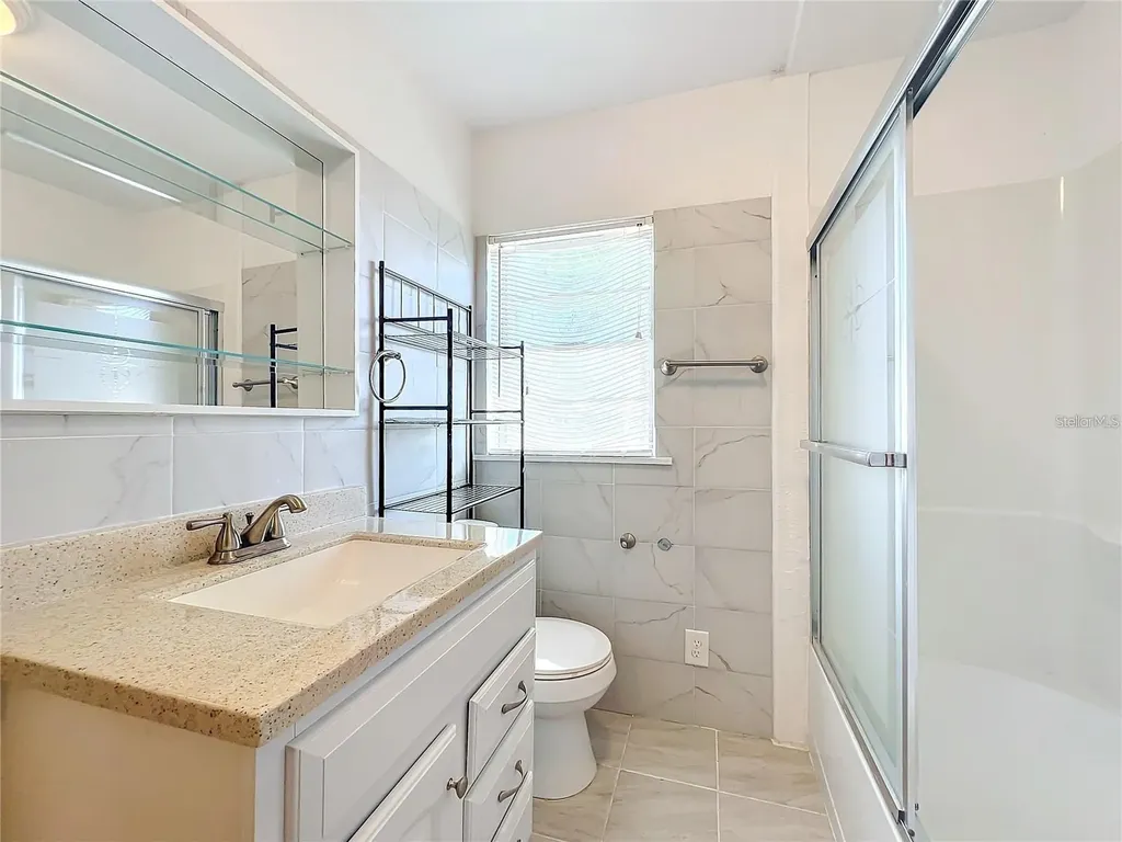 25 E Chesley Avenue Eustis FL 32726