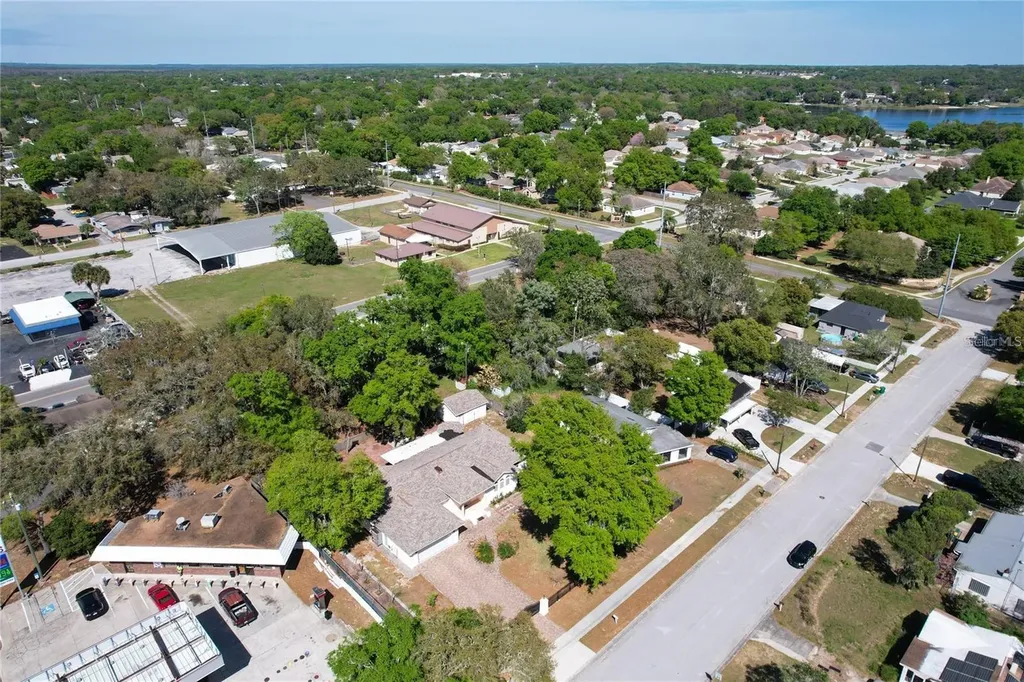 25 E Chesley Avenue Eustis FL 32726