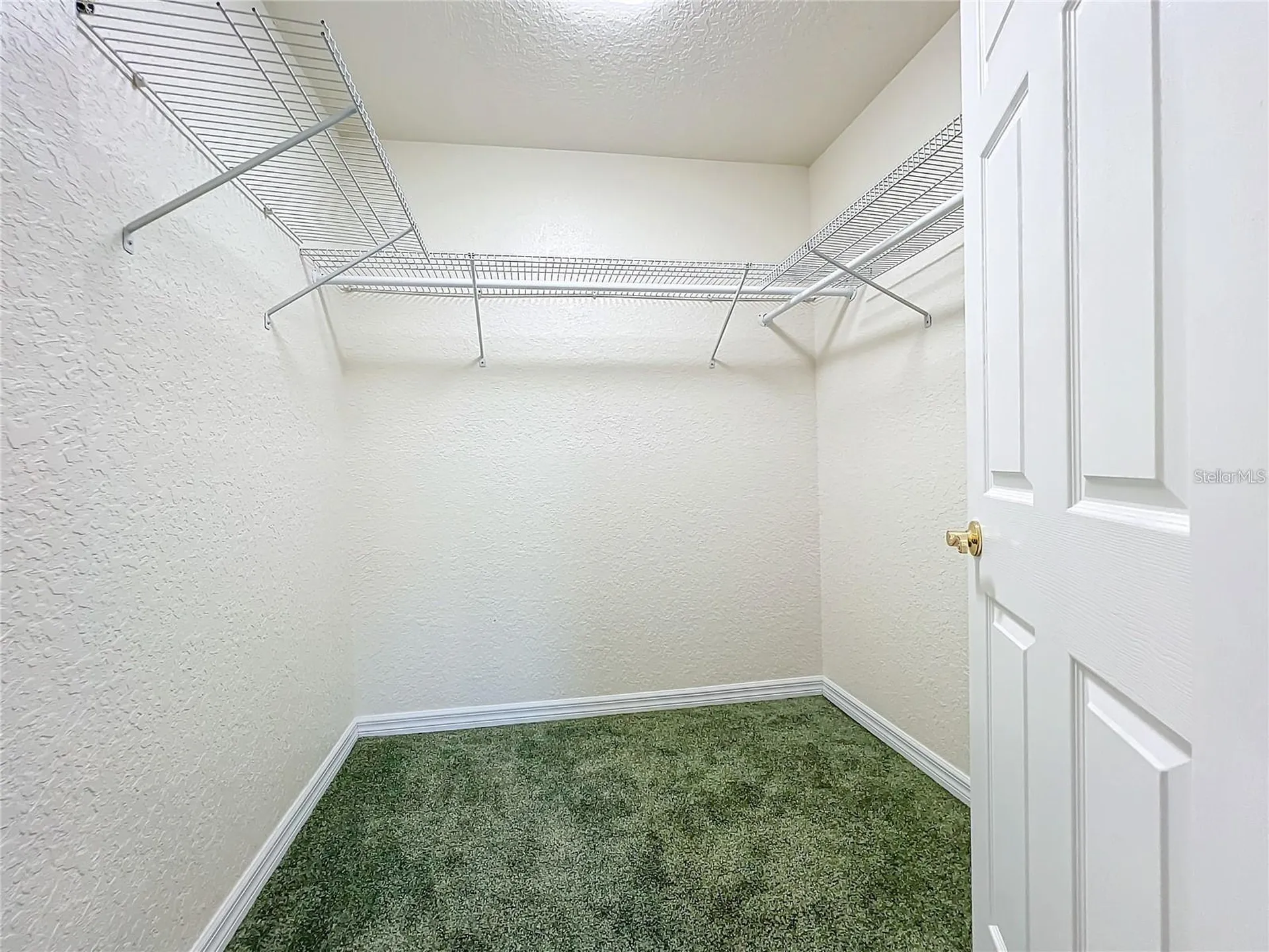 25 E Chesley Avenue Eustis FL 32726