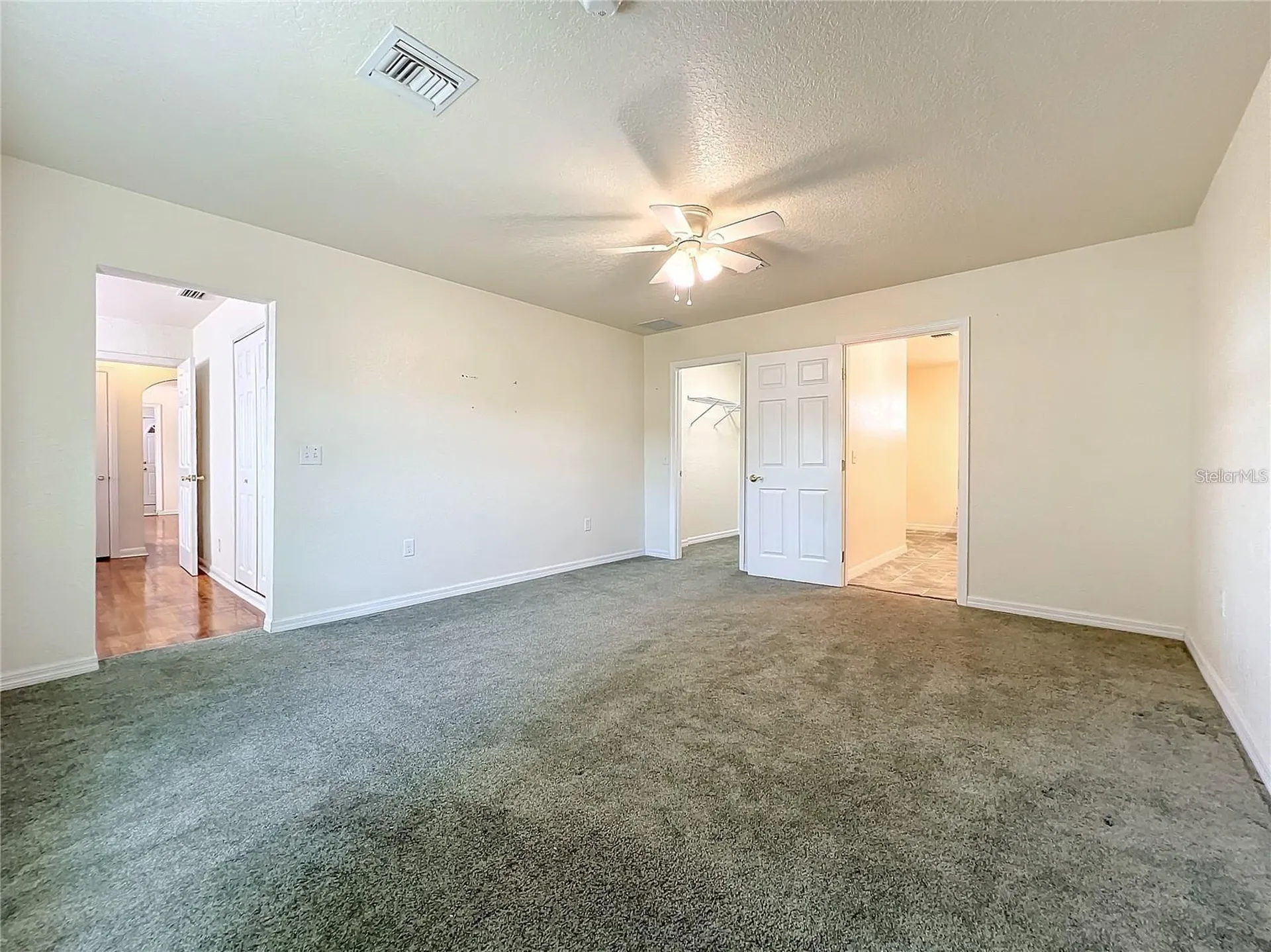 25 E Chesley Avenue Eustis FL 32726