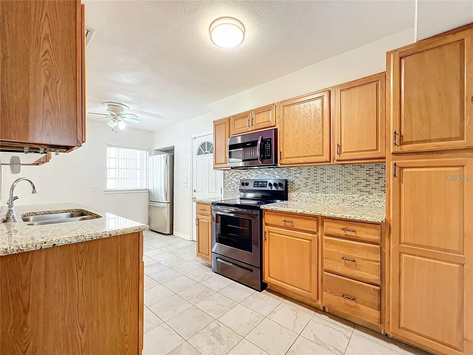 25 E Chesley Avenue Eustis FL 32726