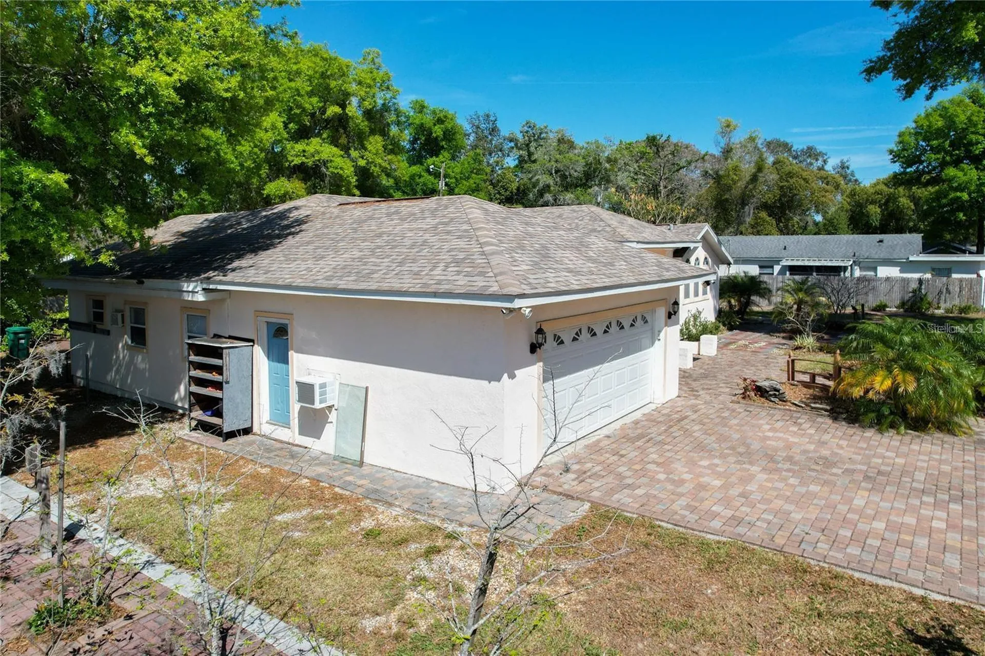 25 E Chesley Avenue Eustis FL 32726