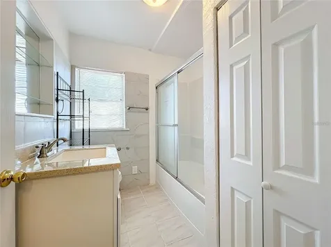 25 E Chesley Avenue Eustis FL 32726