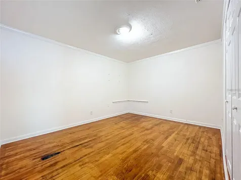 25 E Chesley Avenue Eustis FL 32726