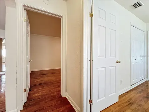 25 E Chesley Avenue Eustis FL 32726