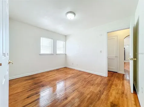 25 E Chesley Avenue Eustis FL 32726
