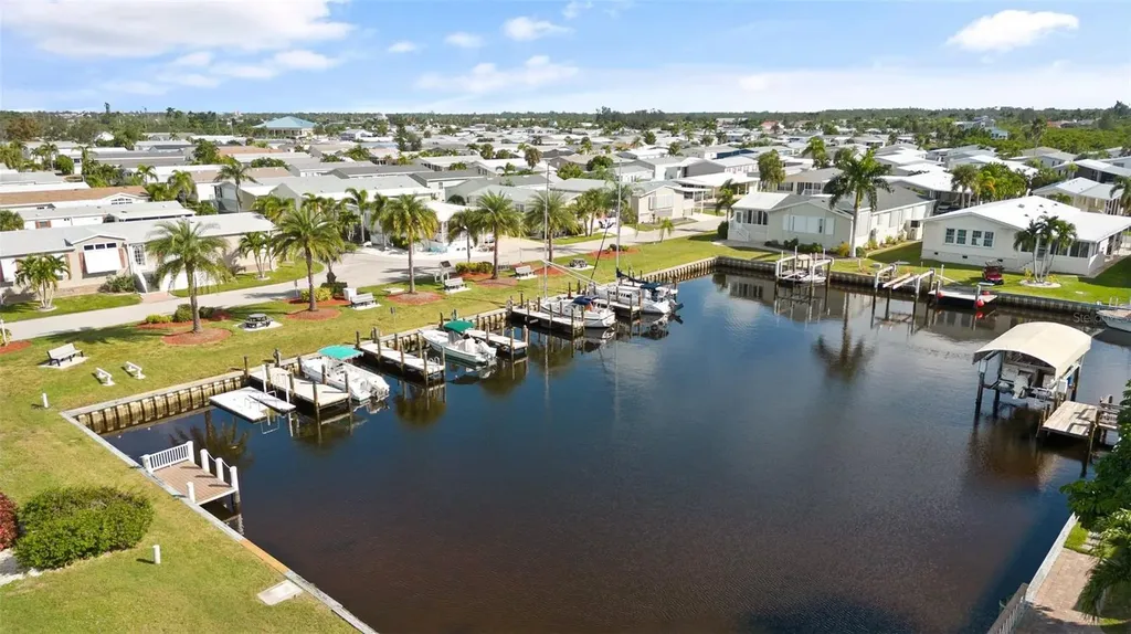 48 Amsterdam Avenue Punta Gorda FL 33950