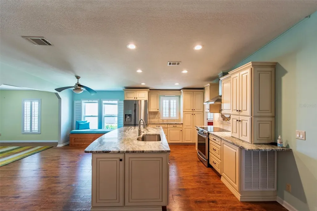 48 Amsterdam Avenue Punta Gorda FL 33950