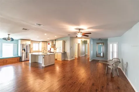 48 Amsterdam Avenue Punta Gorda FL 33950