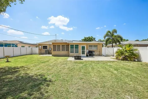 10713 59th Avenue Seminole FL 33772