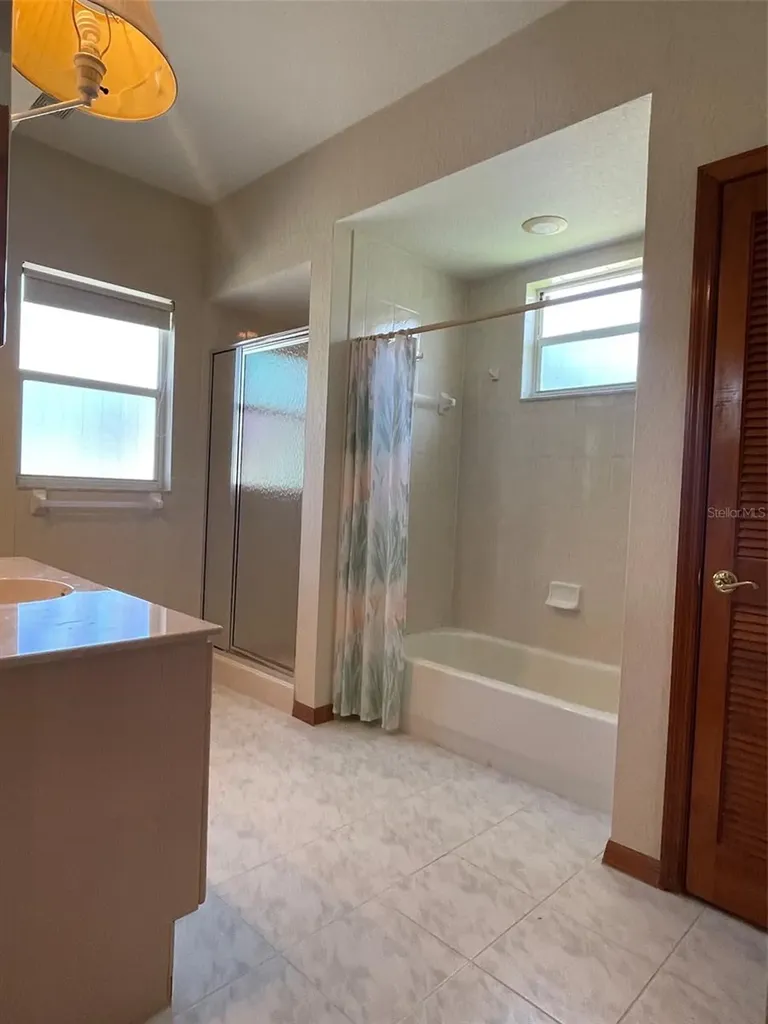 2784 Alexander Drive Clearwater FL 33763