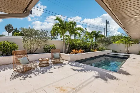 861 Rafael Boulevard NE St Petersburg FL 33704
