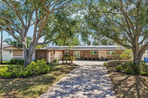 861 Rafael Boulevard NE St Petersburg FL 33704