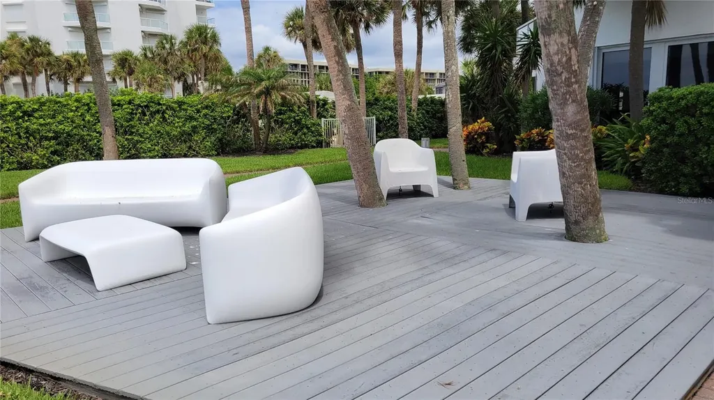 1000 Longboat Club Road Longboat Key FL 34228