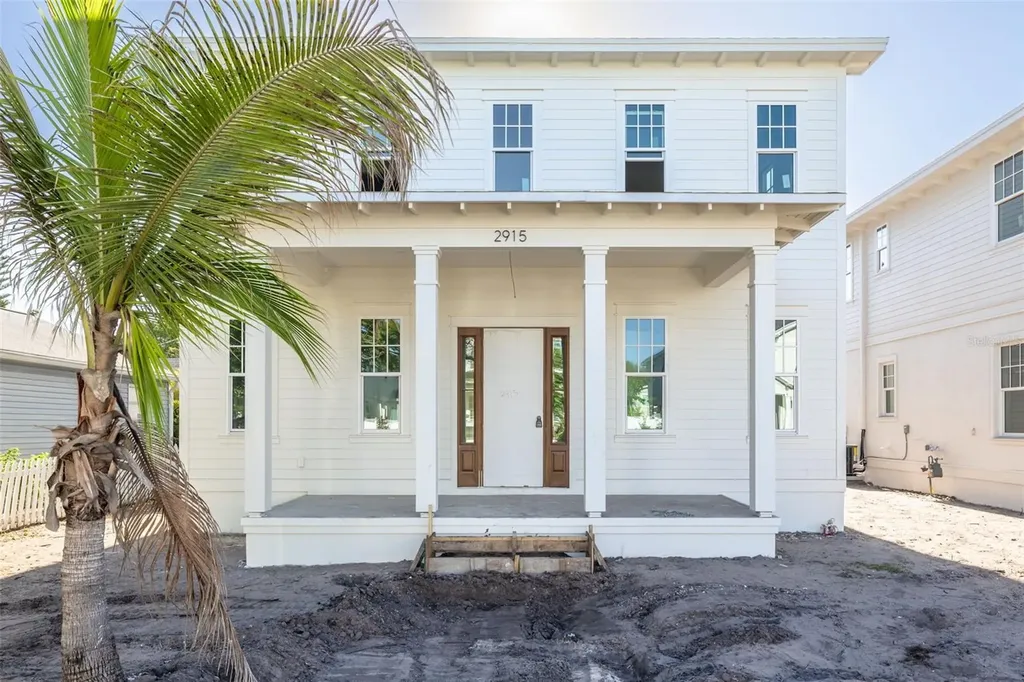 2915 12th Street N St Petersburg FL 33704