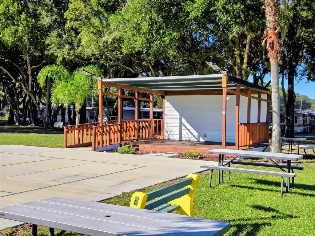 39249 Nanian Drive Zephyrhills FL 33542