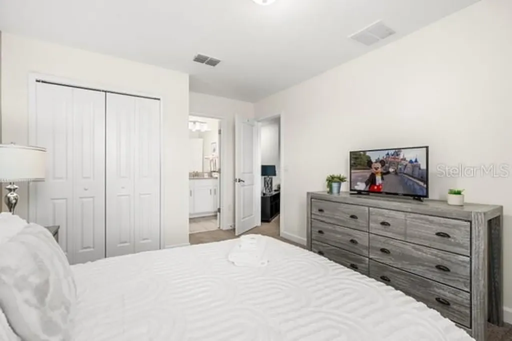 8909 Stinger Drive Champions Gate FL 33896