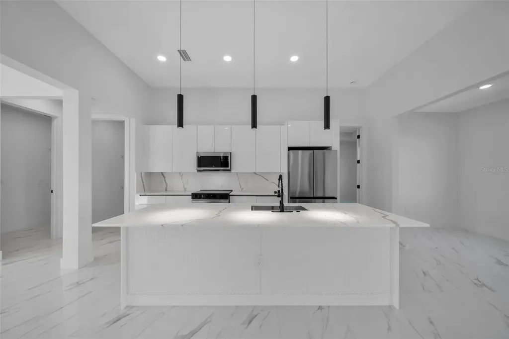 1320 NE 20th Street Cape Coral FL 33909