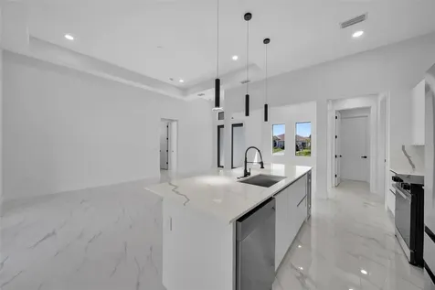 1320 NE 20th Street Cape Coral FL 33909