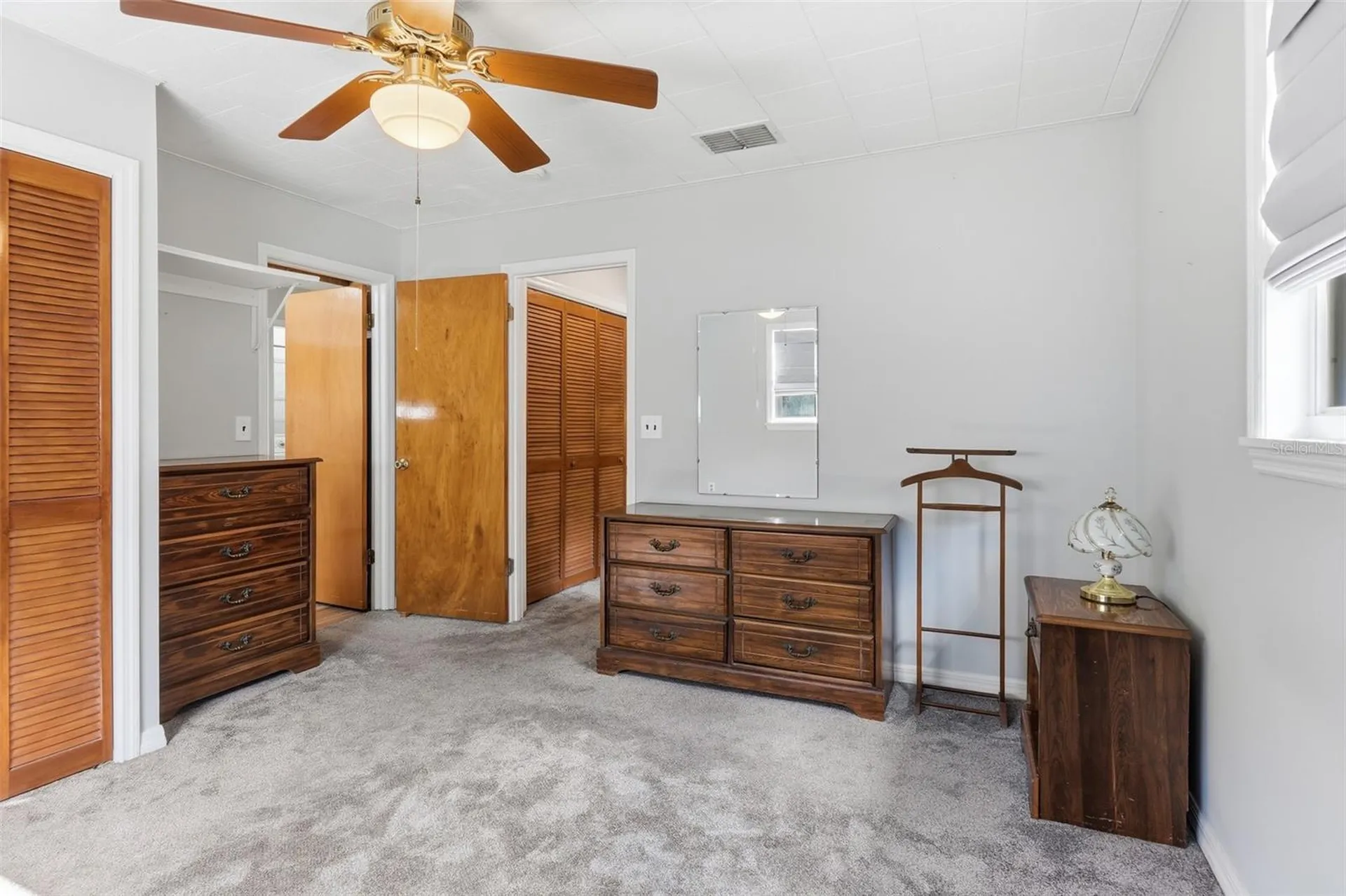 1289 Cr 436 Lake Panasoffkee FL 33538