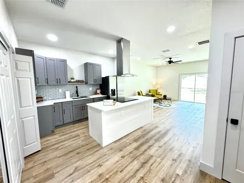 1306 NW 8th Street Ocala FL 34475