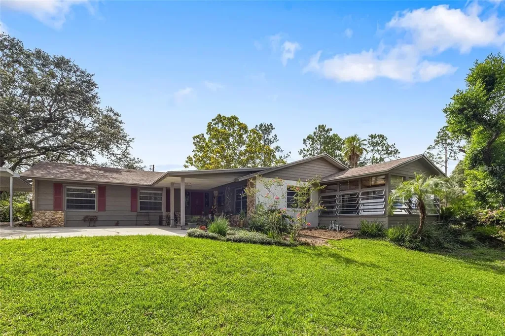 17877 Phil C Peters Road Winter Garden FL 34787