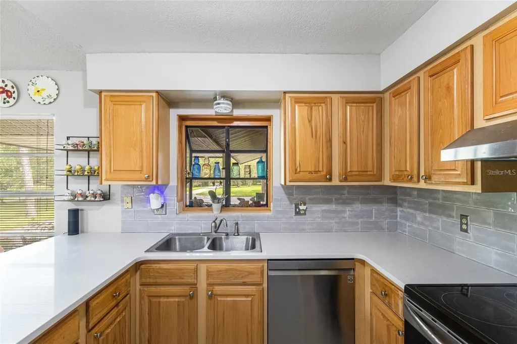 17877 Phil C Peters Road Winter Garden FL 34787