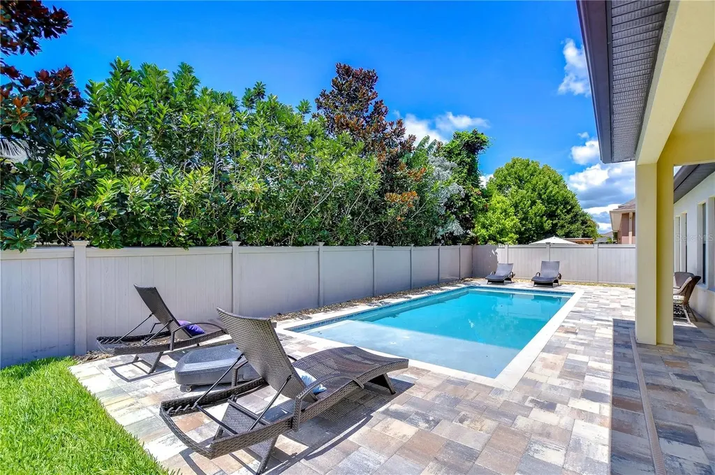 2614 Milford Berry Lane Tampa FL 33618