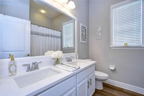 2614 Milford Berry Lane Tampa FL 33618