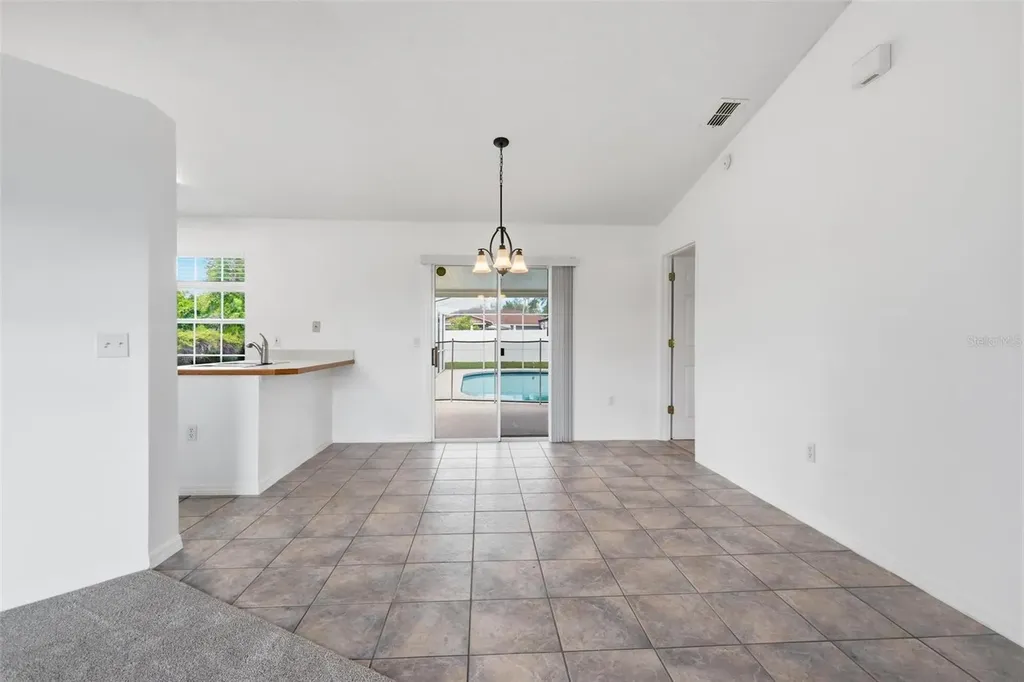 2777 W Covington Drive Deltona FL 32738