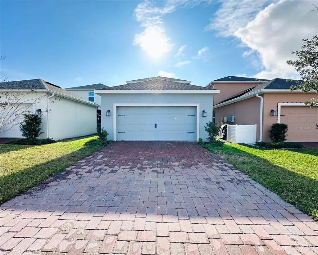 11823 Charades Street Orlando FL 32832