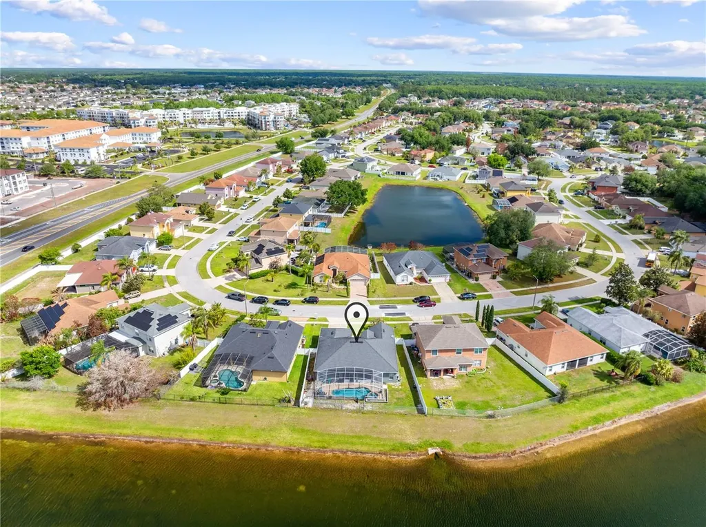 442 Tamarind Parke Lane Kissimmee FL 34758