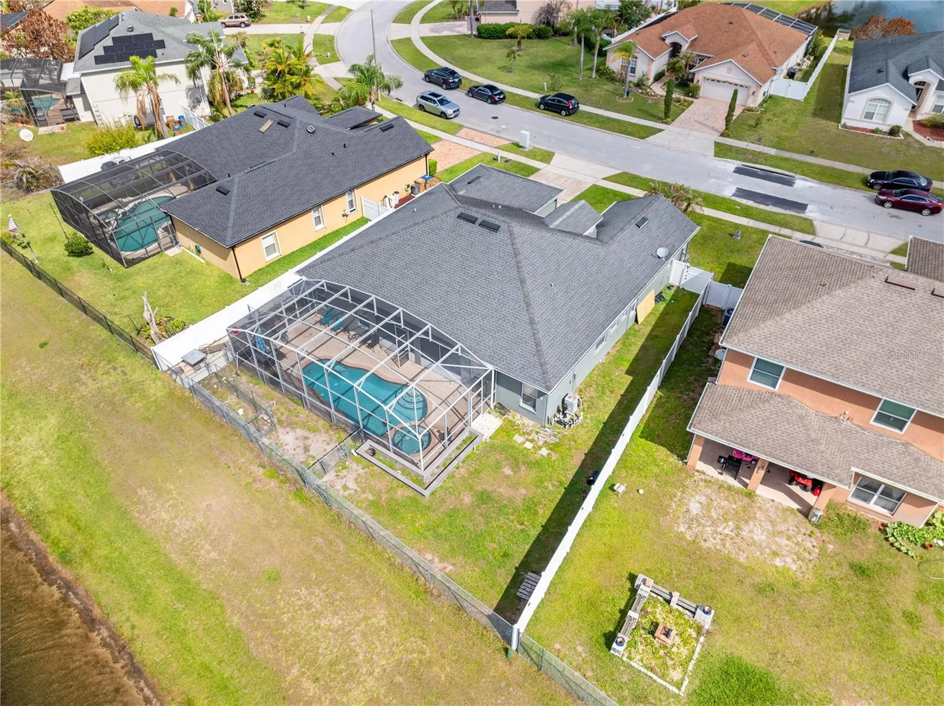 442 Tamarind Parke Lane Kissimmee FL 34758
