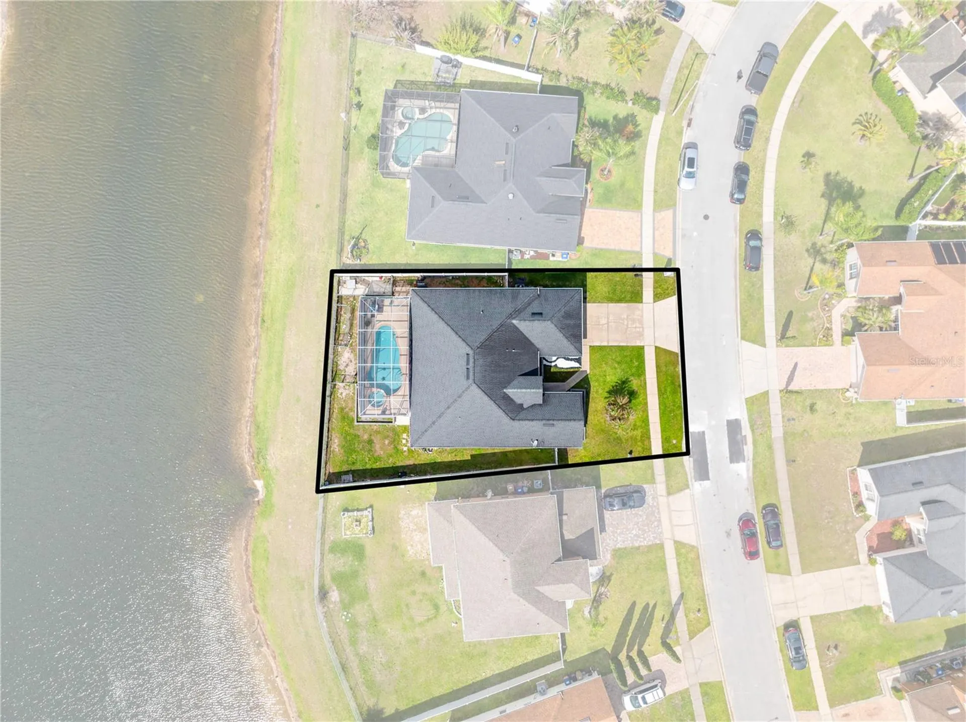 442 Tamarind Parke Lane Kissimmee FL 34758