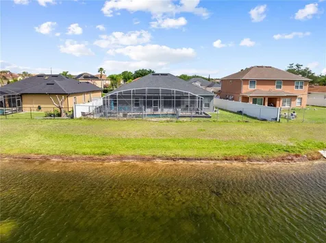 442 Tamarind Parke Lane Kissimmee FL 34758