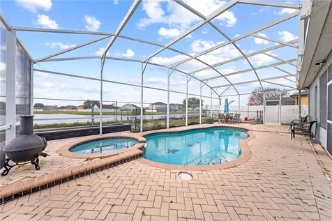 442 Tamarind Parke Lane Kissimmee FL 34758