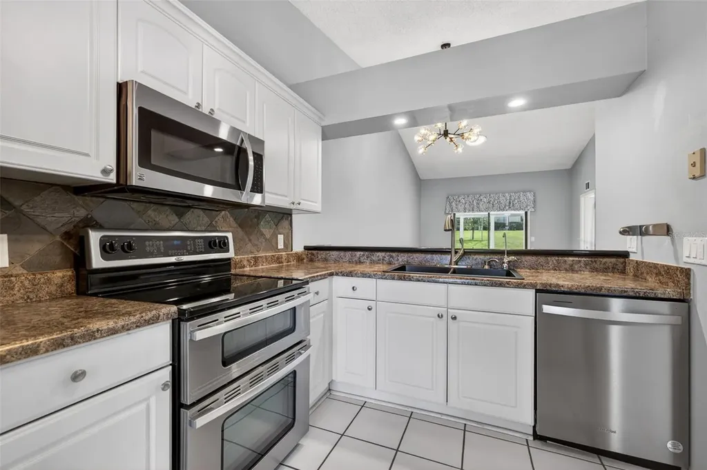 1345 Daffodil Place Dunedin FL 34698