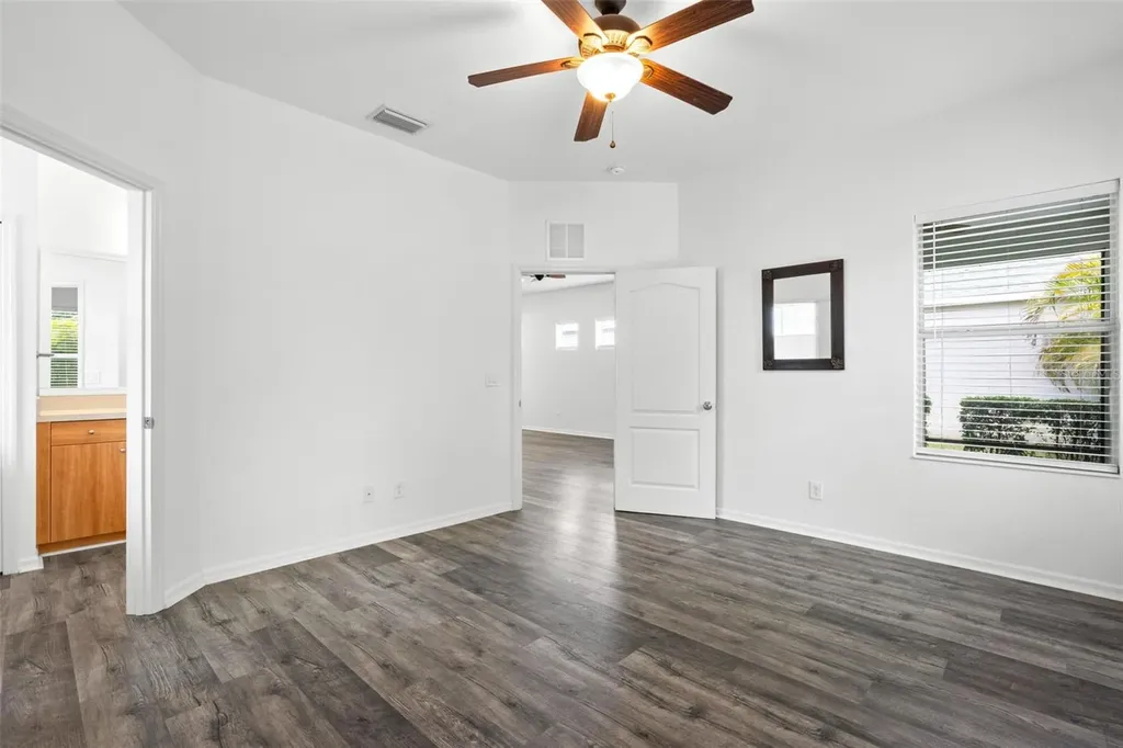 4919 Boston Common Glen Bradenton FL 34211