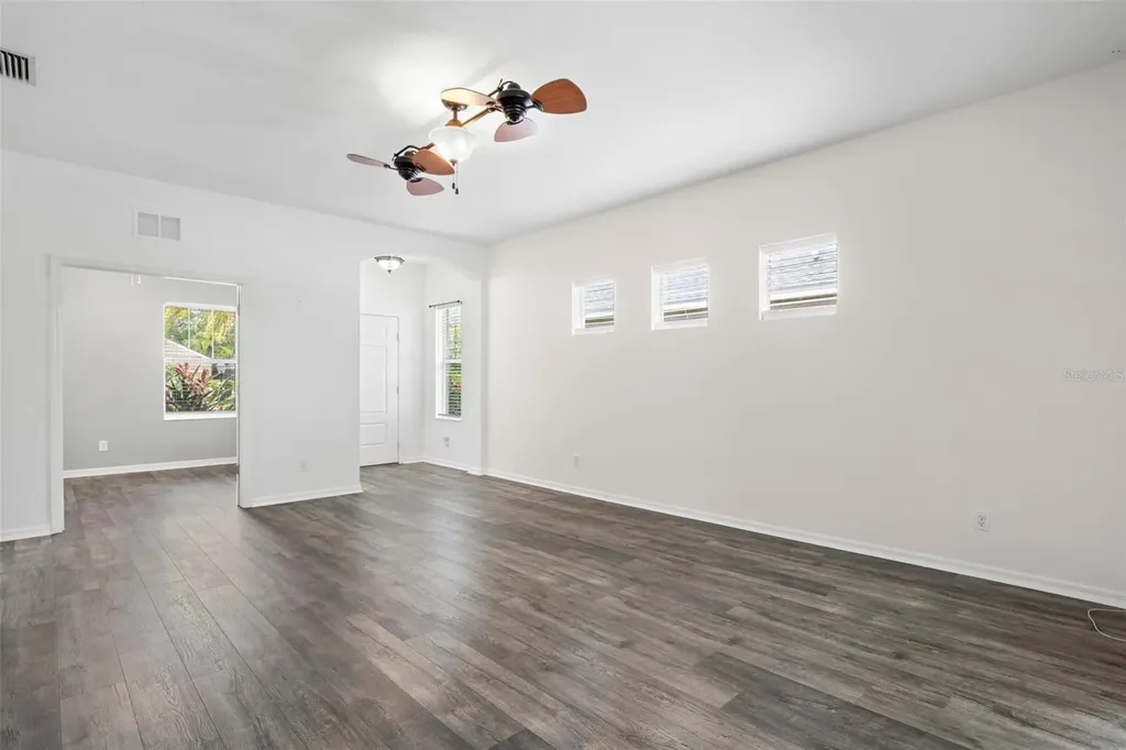 4919 Boston Common Glen Bradenton FL 34211