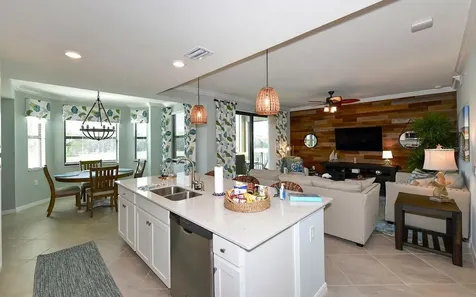 17626 Gawthrop Drive Bradenton FL 34211