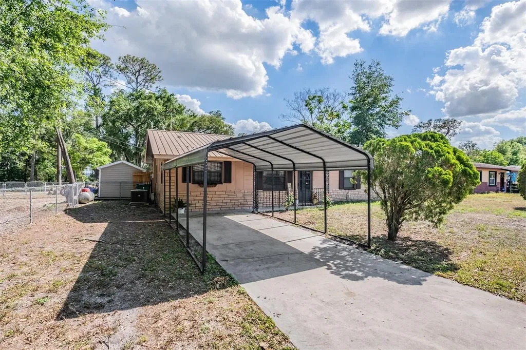 39048 Blue Jay Avenue Zephyrhills FL 33542